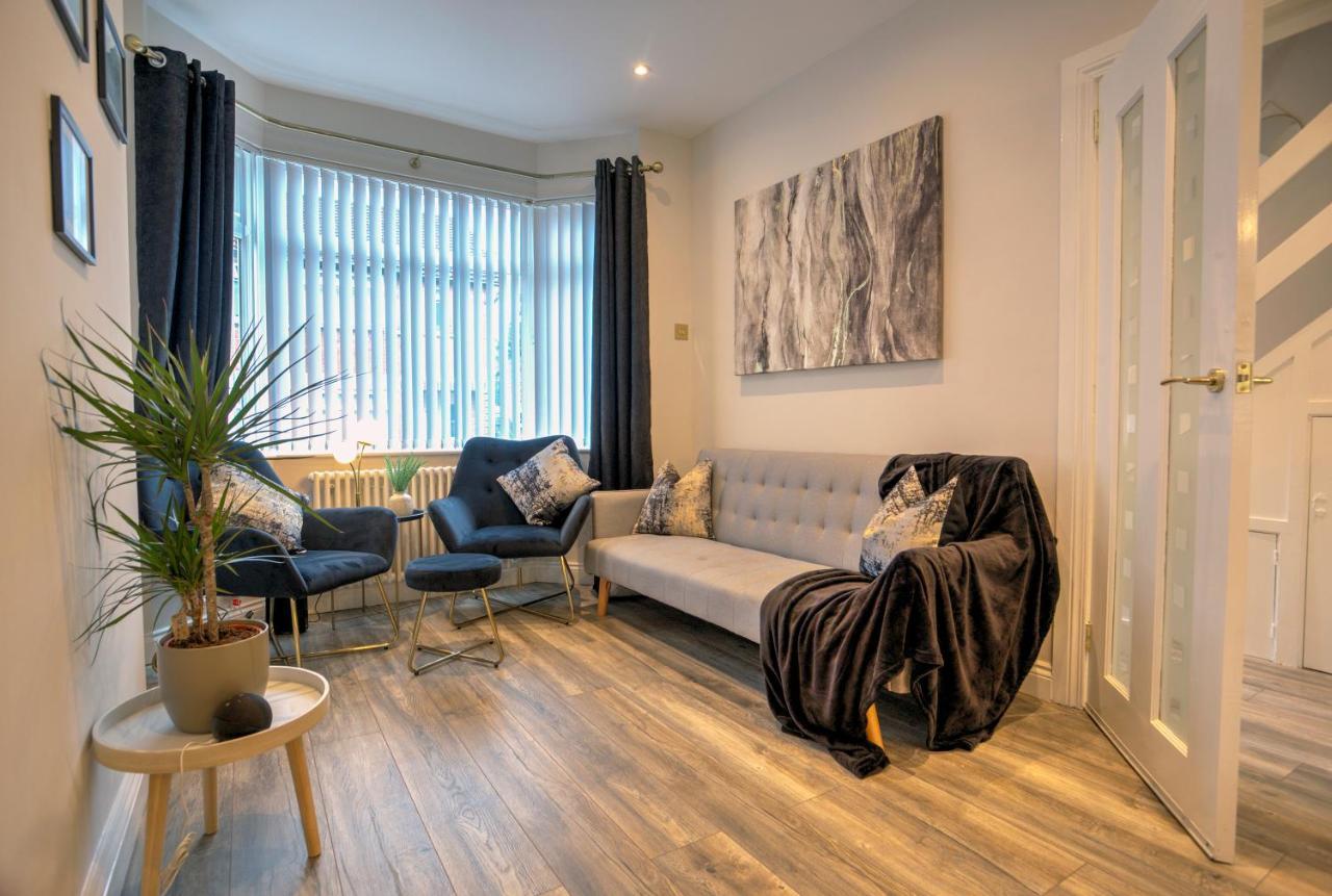 The Belfast Boutique Central Cozy Sleeps7 (Adults Only) Buitenkant foto