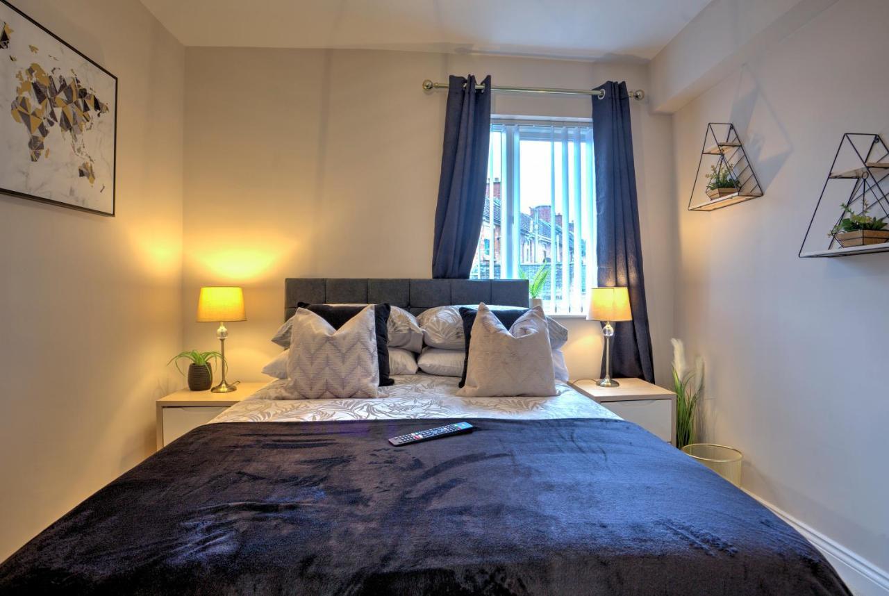 The Belfast Boutique Central Cozy Sleeps7 (Adults Only) Buitenkant foto